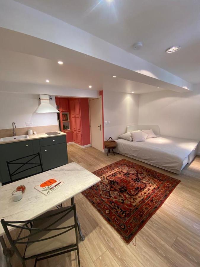 3 Studios Hyeres - Centre Ville Rue Pietonne - Manon 外观 照片